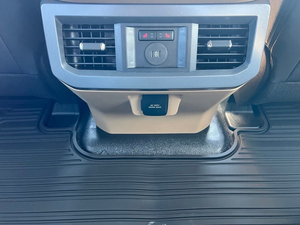 2027 Ford F-350 Lariat