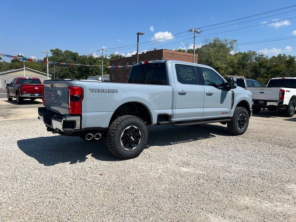 2027 Ford F-350 Lariat