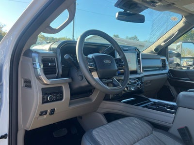 2027 Ford F-350 Platinum