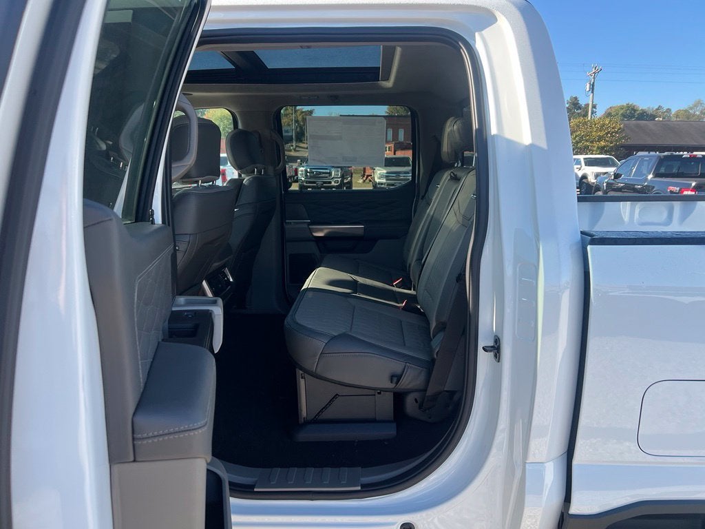 2027 Ford F-350 Platinum