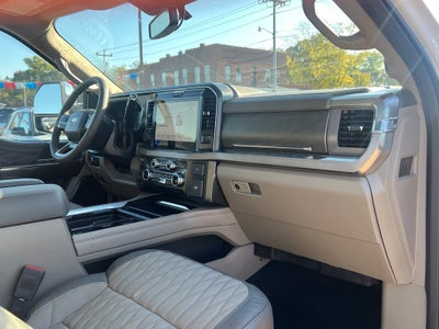 2027 Ford F-350 Platinum