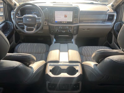 2027 Ford F-350 Platinum