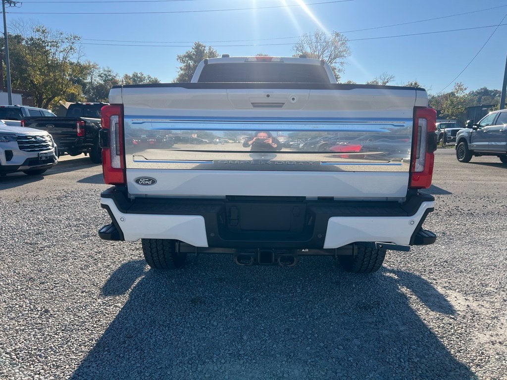 2027 Ford F-350 Platinum