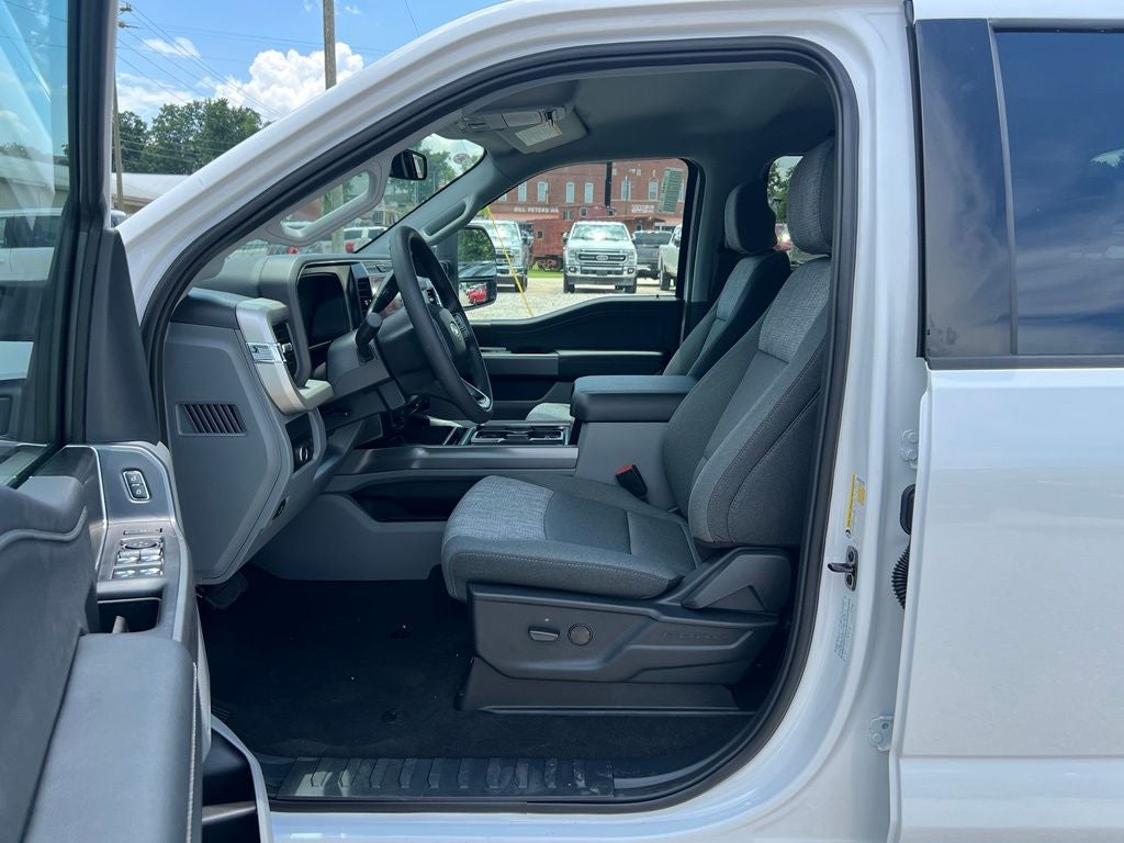 2026 Ford F-350 XLT