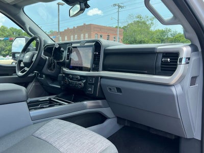 2026 Ford F-350 XLT