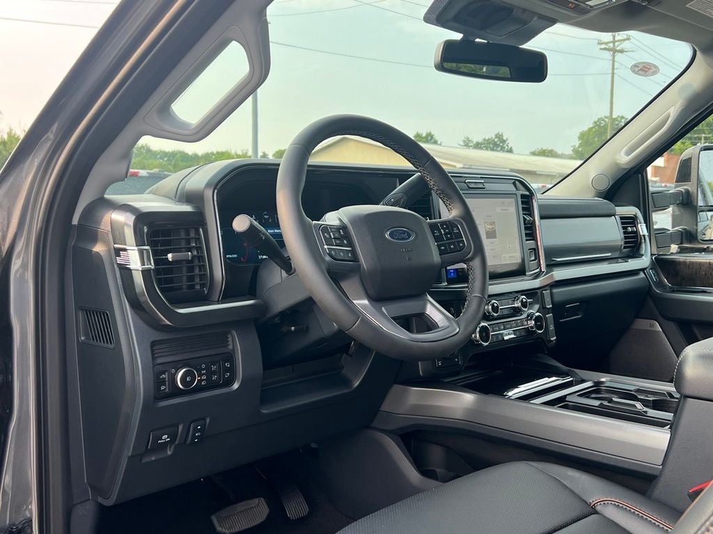 2026 Ford F-350 Lariat