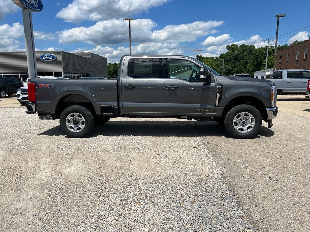 2026 Ford F-350 XLT