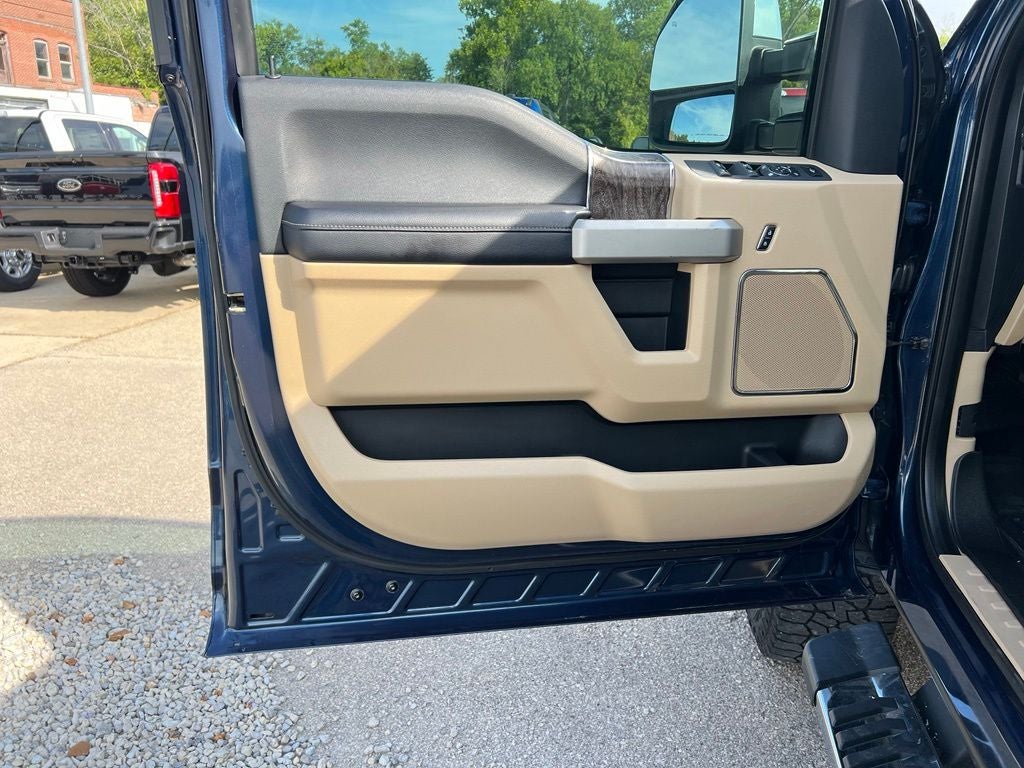2017 Ford F-350 Lariat