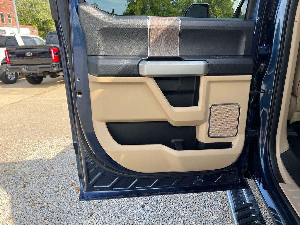 2017 Ford F-350 Lariat