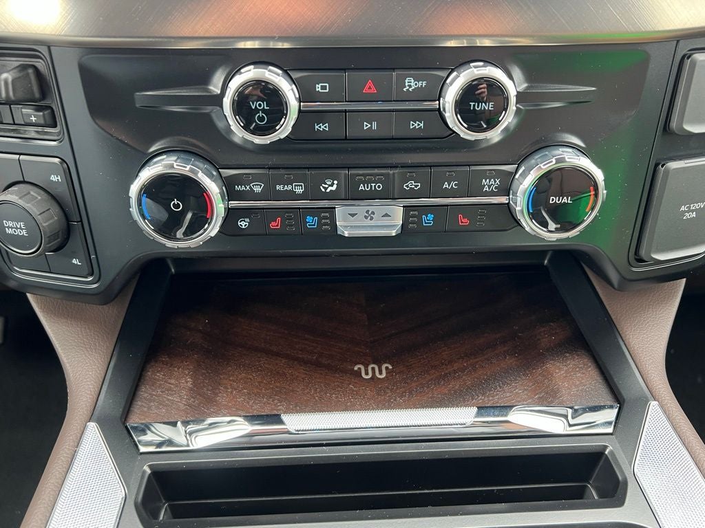 2026 Ford F-350 King Ranch DRW