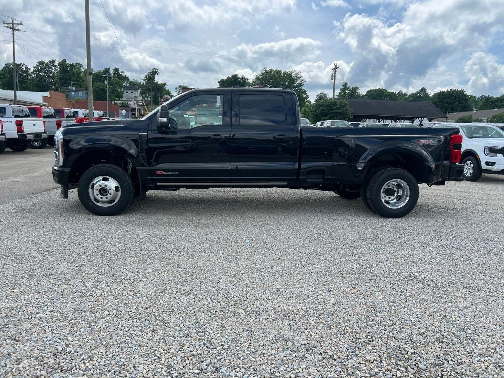 2025 Ford F-350 Platinum DRW