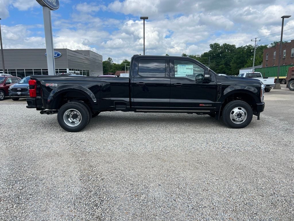2025 Ford F-350 Platinum DRW