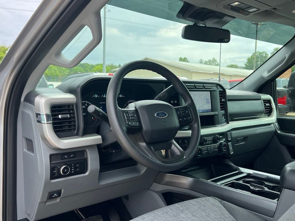 2023 Ford F-350 XLT DRW