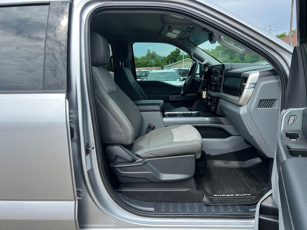 2023 Ford F-350 XLT DRW