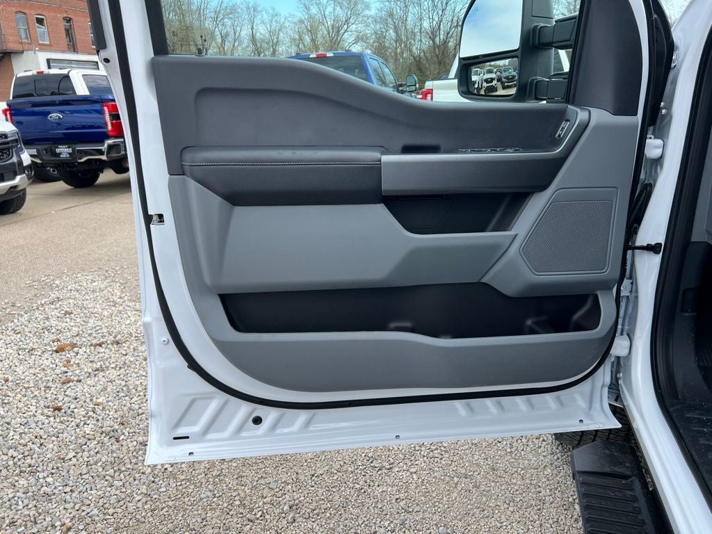 2026 Ford F-350 XL DRW