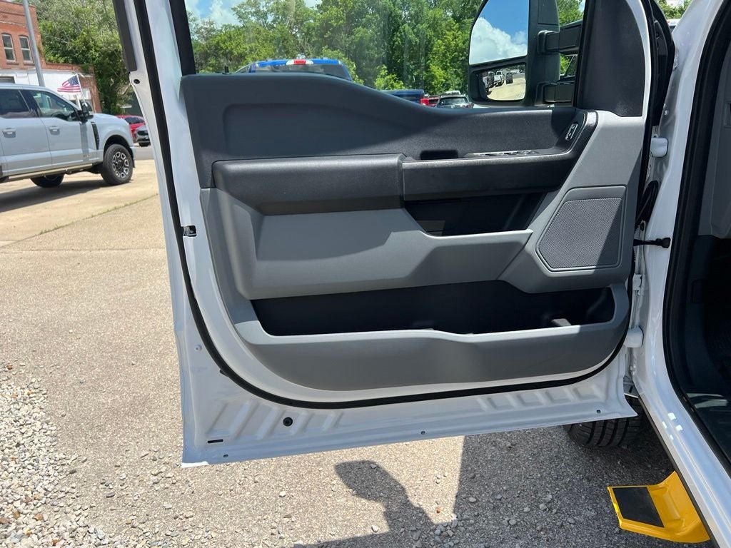 2026 Ford F-350 XL DRW