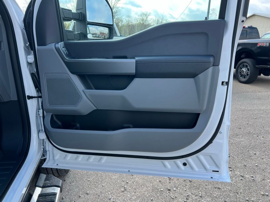 2026 Ford F-350 XL DRW