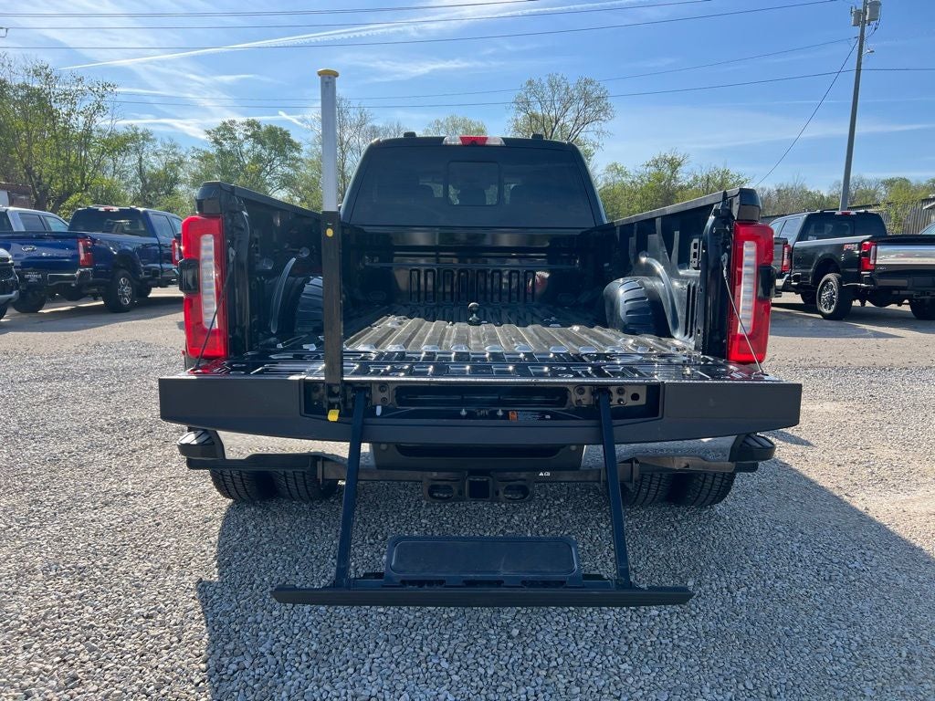 2024 Ford F-350 Lariat DRW