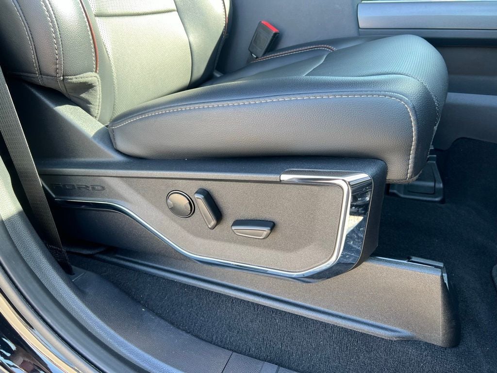 2024 Ford F-350 Lariat DRW