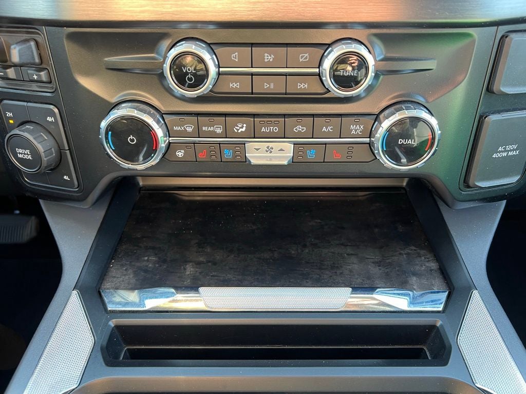 2024 Ford F-350 Lariat DRW