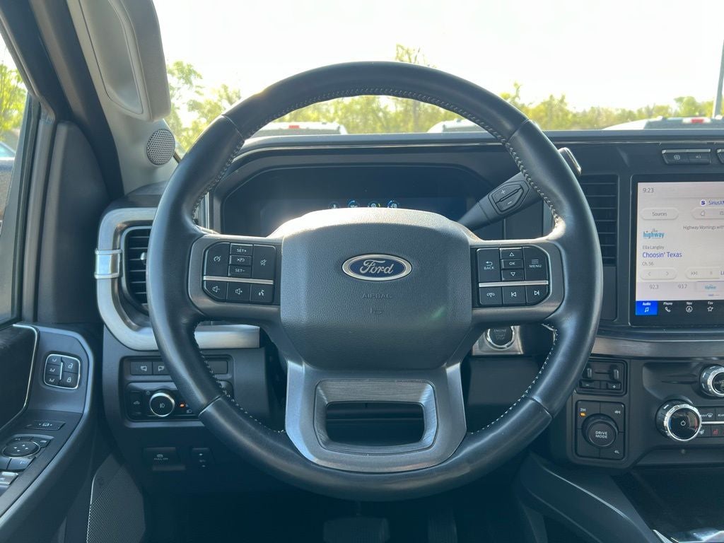 2024 Ford F-350 Lariat DRW