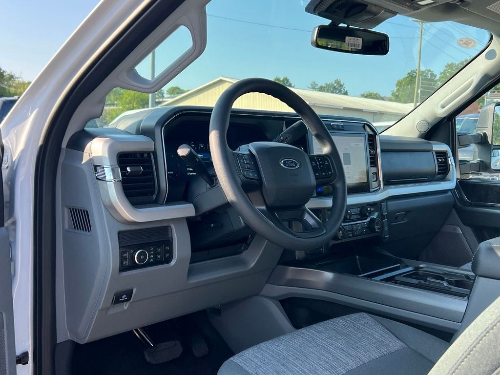 2026 Ford F-350 XLT DRW