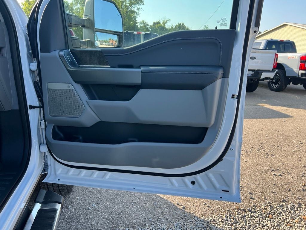 2026 Ford F-350 XLT DRW