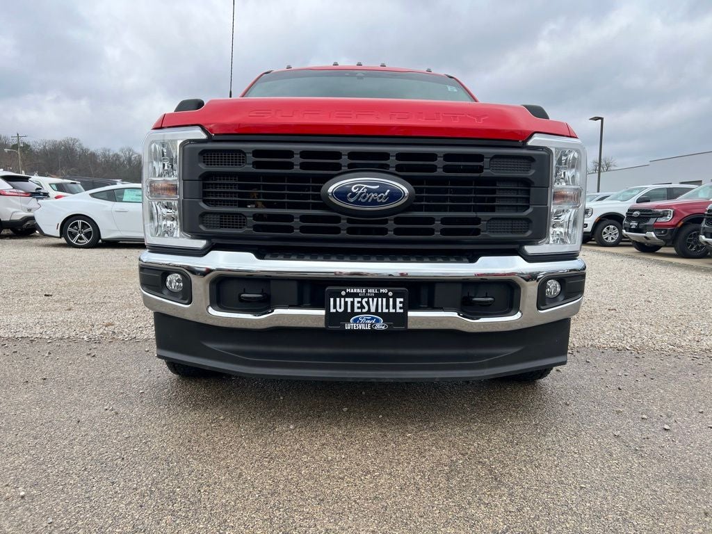 2025 Ford F-350 XL DRW