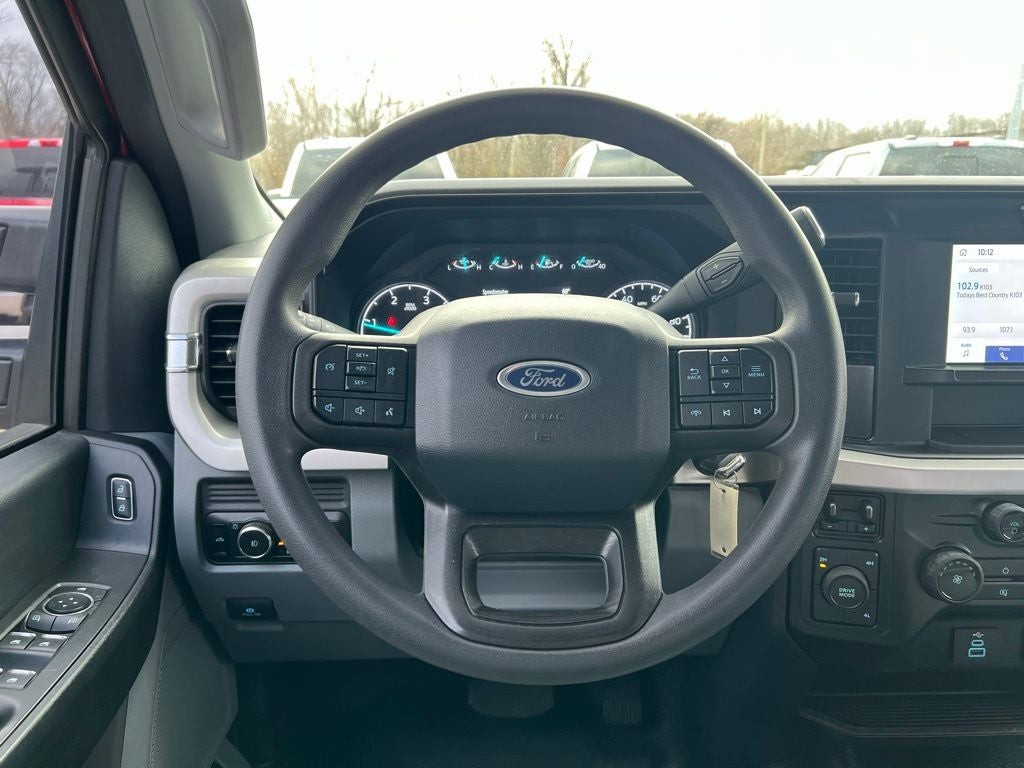 2025 Ford F-350 XL DRW