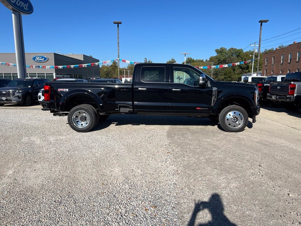 2027 Ford F-450 Platinum DRW