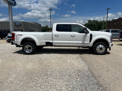2026 Ford F-450 Platinum DRW