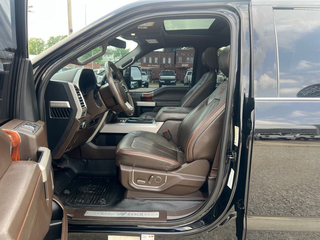 2017 Ford F-450 King Ranch DRW