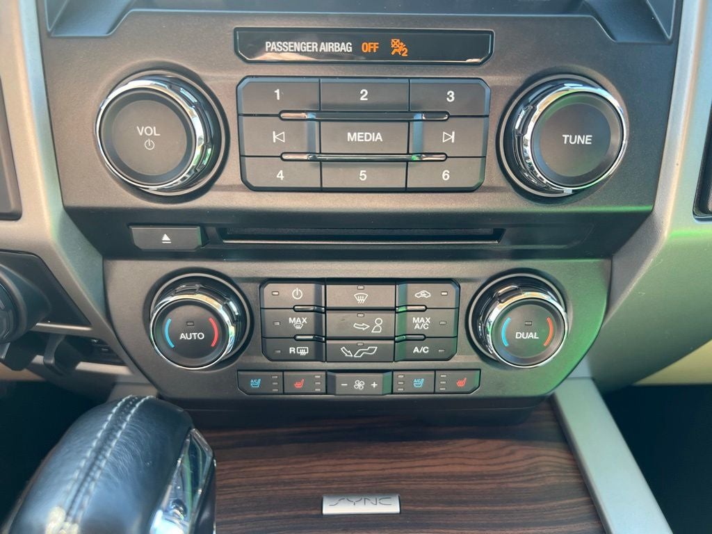2017 Ford F-150 Lariat
