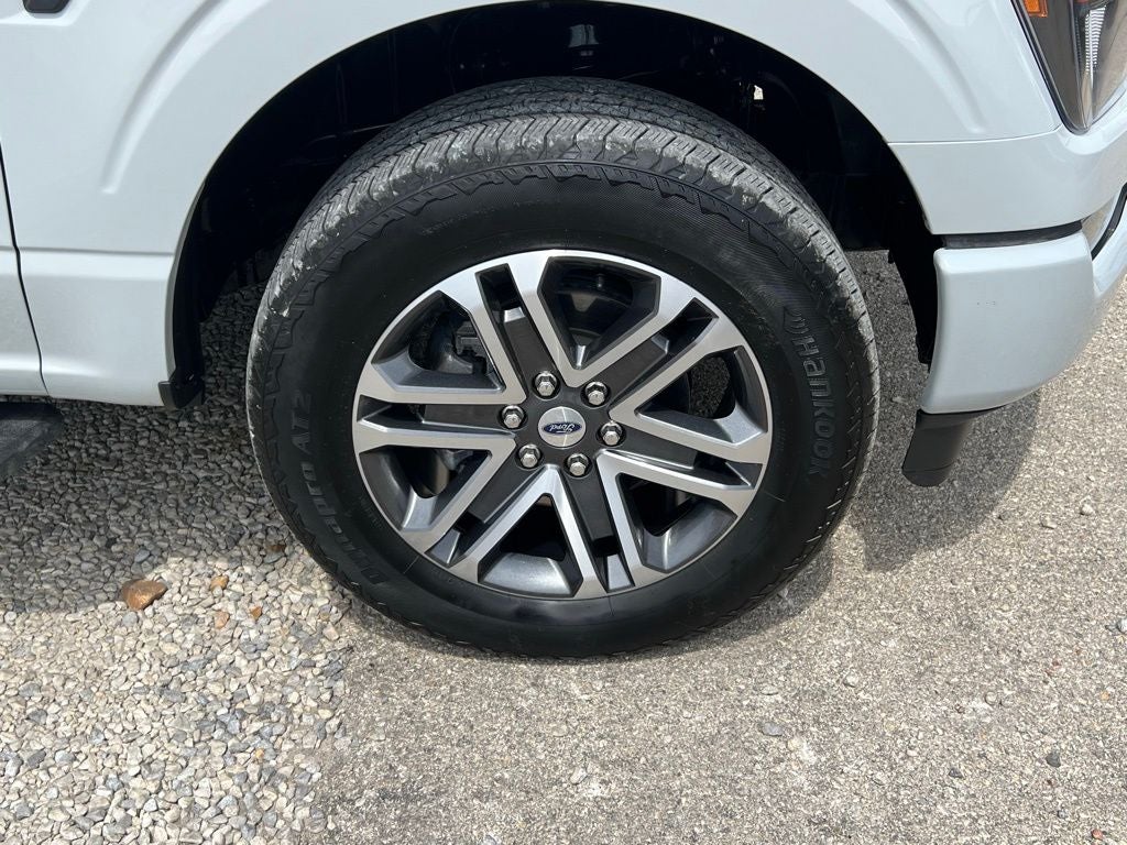 2023 Ford F-150 STX