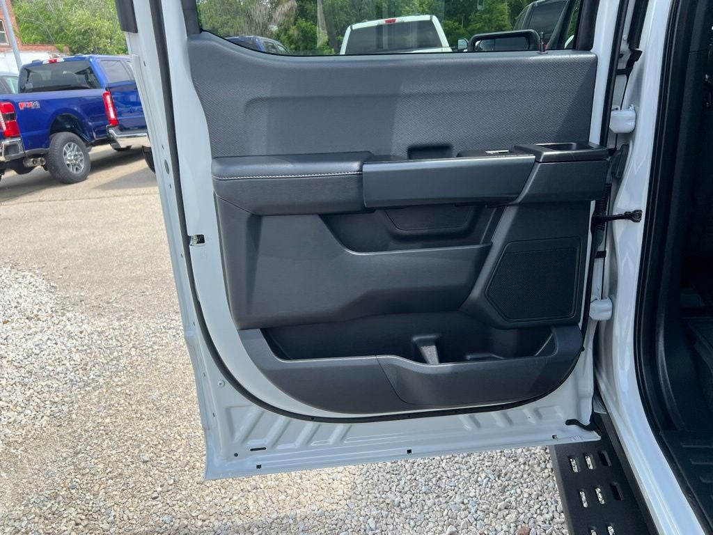 2023 Ford F-150 STX