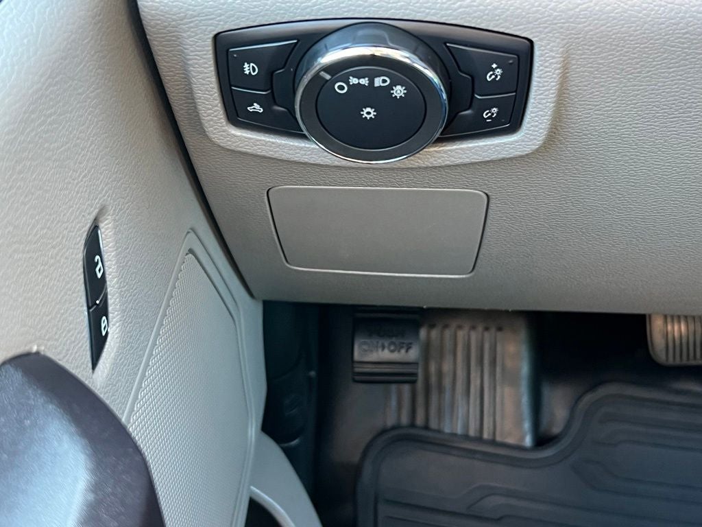 2015 Ford F-150 XL