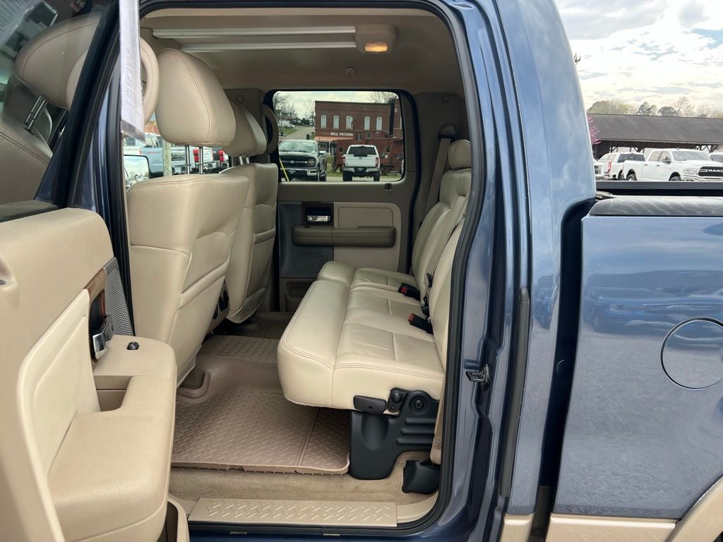 2004 Ford F-150 Lariat