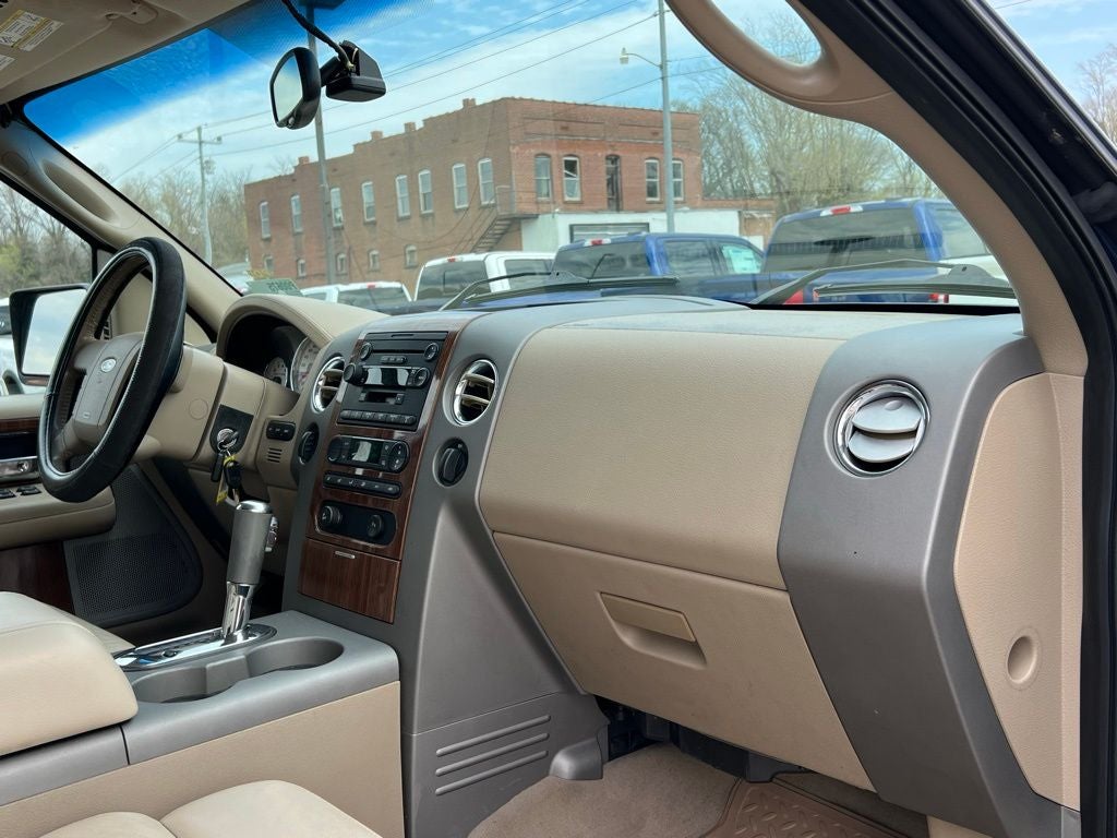 2004 Ford F-150 Lariat