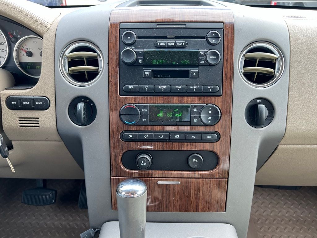 2004 Ford F-150 Lariat