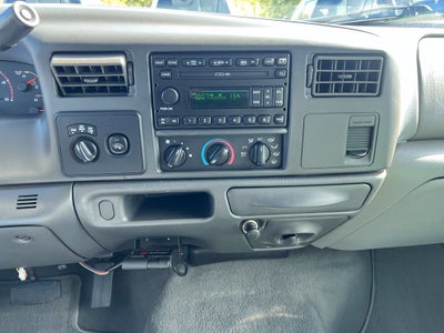 2002 Ford F-350 Lariat DRW