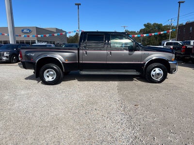 2002 Ford F-350 Lariat DRW