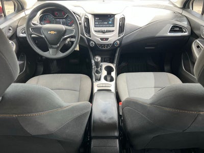 2017 Chevrolet Cruze LS