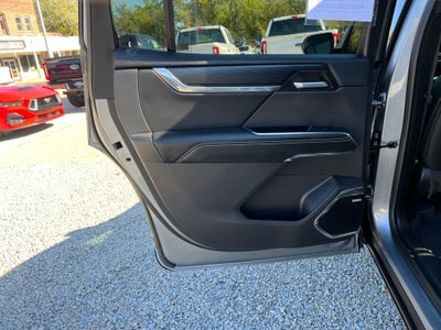 2024 GMC Acadia Elevation