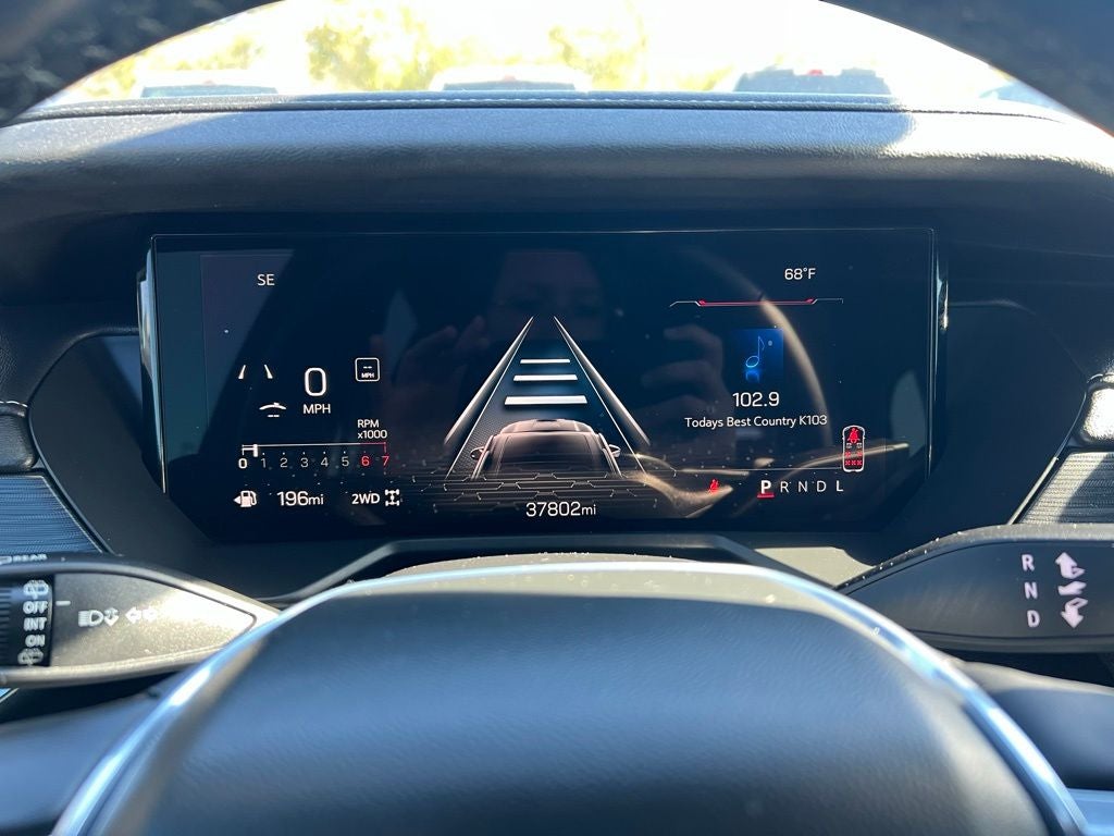 2024 GMC Acadia Elevation