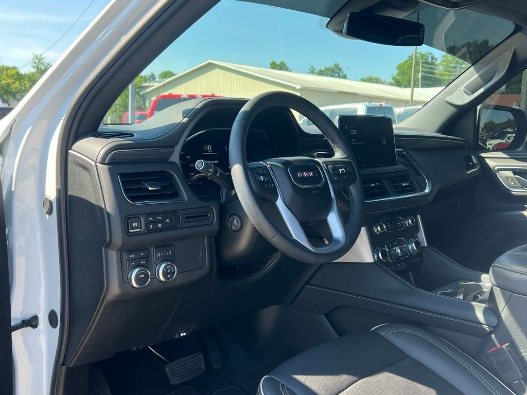 2024 GMC Yukon SLT