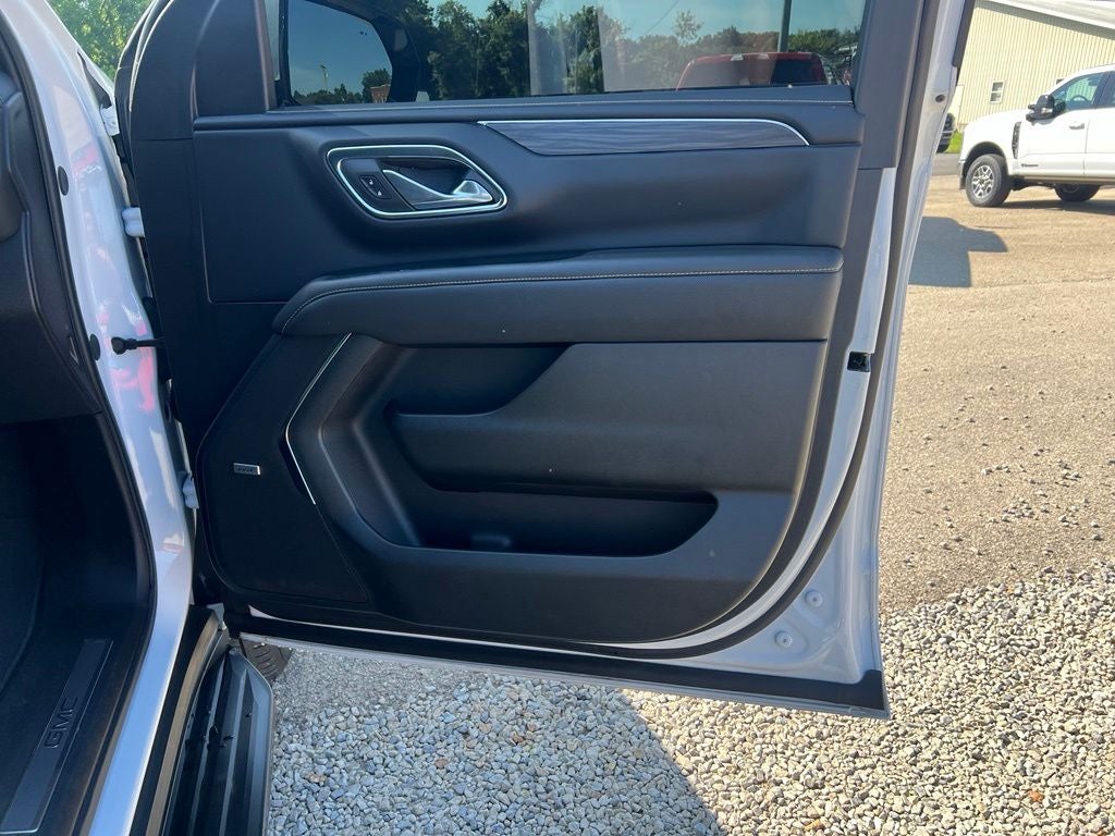 2024 GMC Yukon SLT