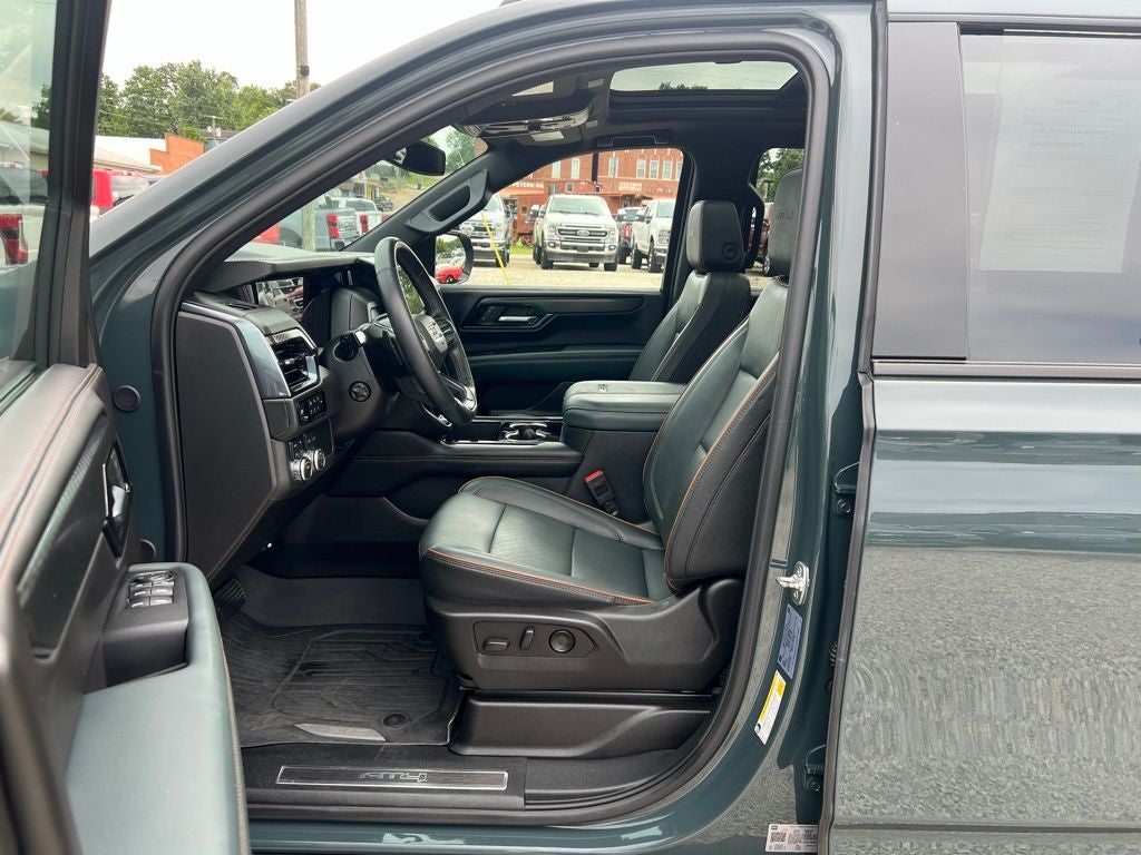 2025 GMC Yukon AT4