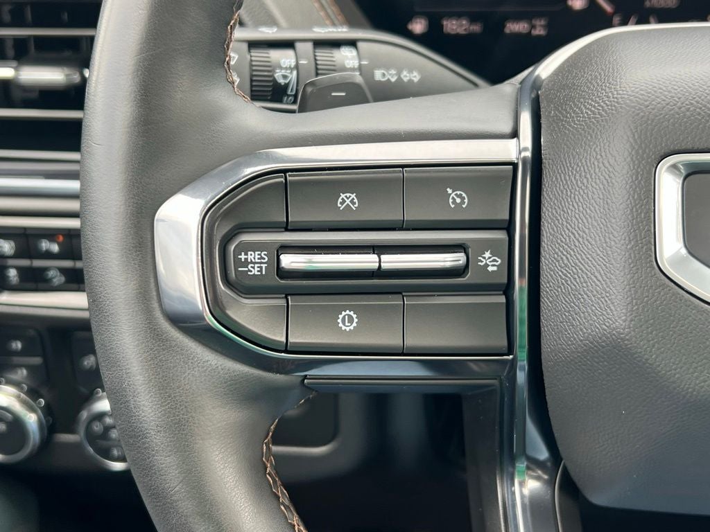 2025 GMC Yukon AT4