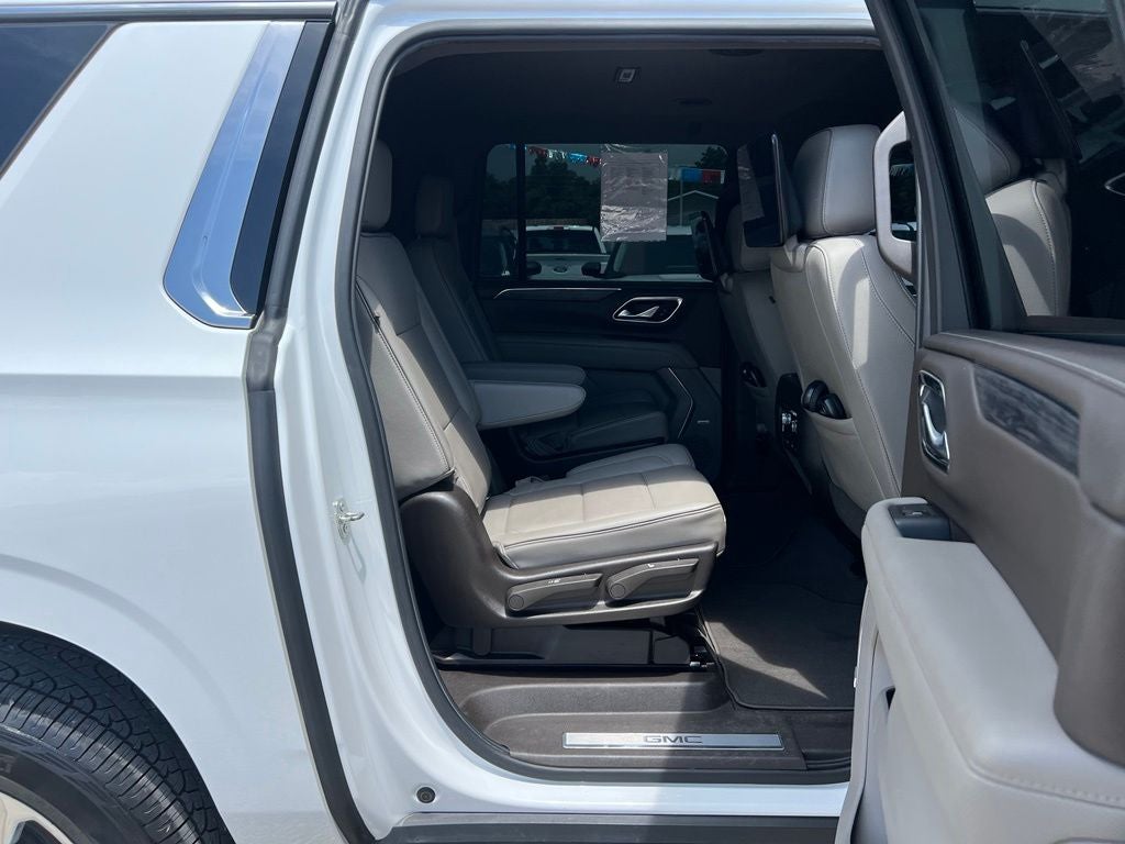 2021 GMC Yukon XL SLT