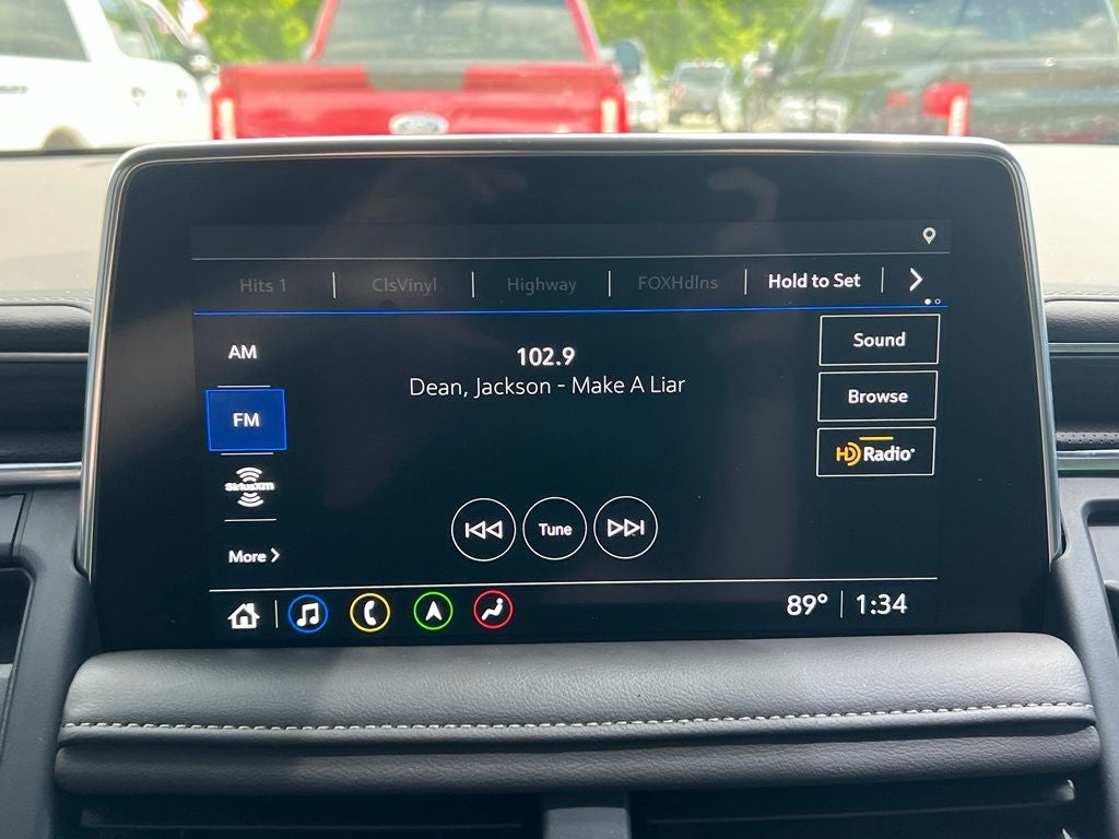 2021 GMC Yukon XL SLT